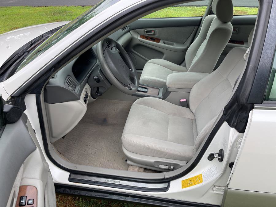 Used 2001 Lexus ES 330 image 8