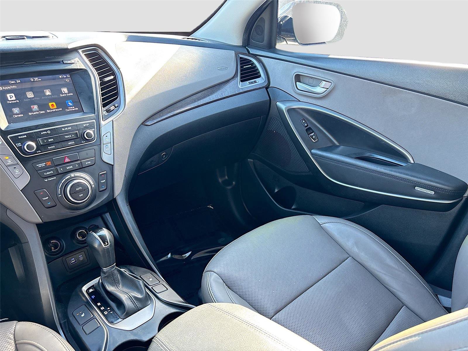 Used 2017 Hyundai Santa Fe Sport 2.0T image 24