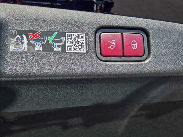 New 2026 Mercedes-Benz E 350 4MATIC Sedan image 29