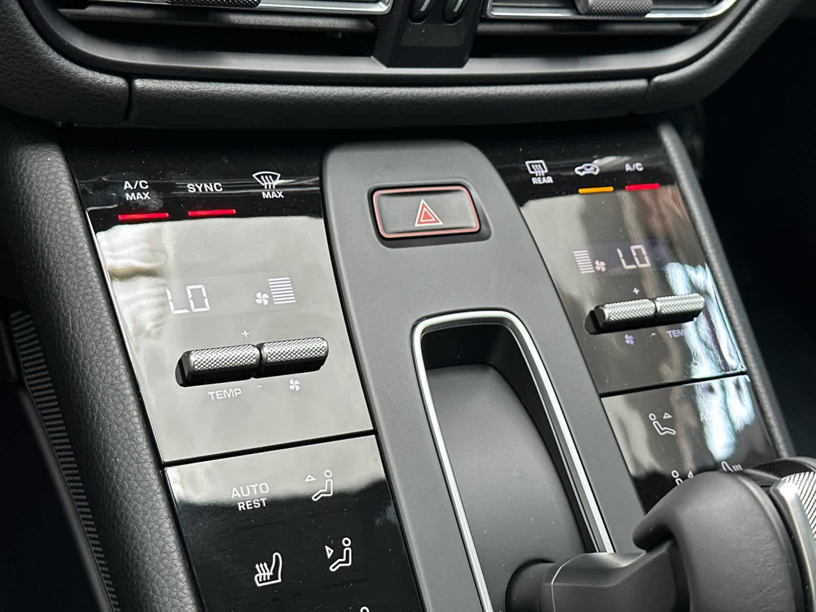 New 2026 Porsche Macan AWD/4WD image 23