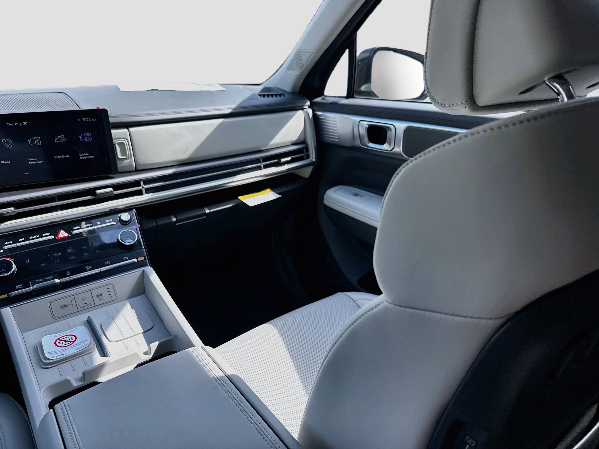 New 2026 Hyundai Santa Fe SEL w/ Tow & Go Package FWD image 16