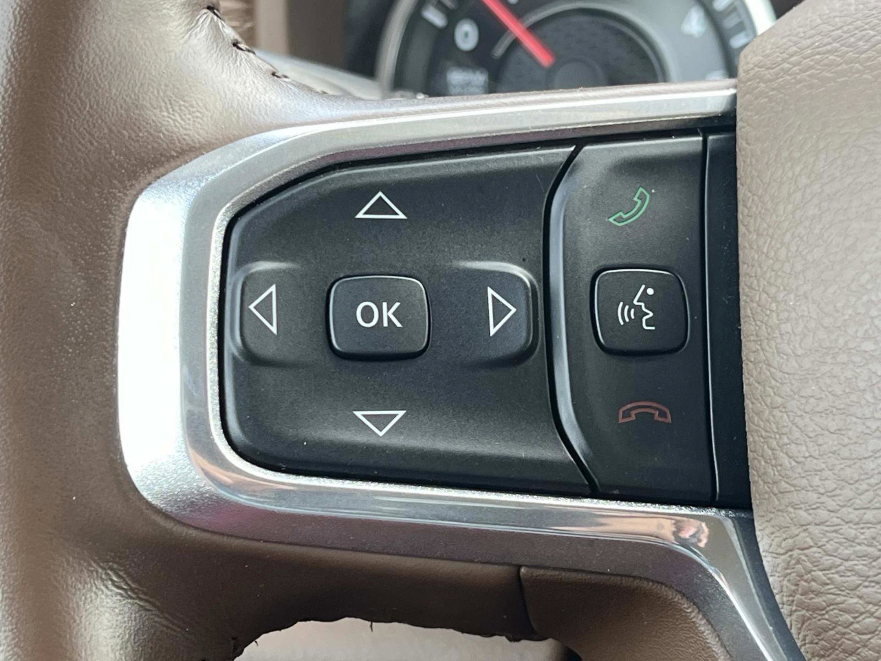 Used 2022 RAM 1500 Laramie AWD/4WD image 30