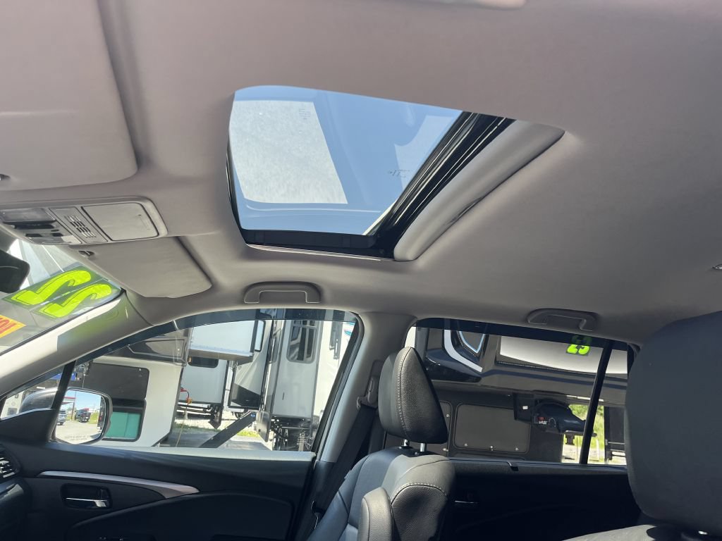 Used 2022 Honda Pilot Black Edition image 22
