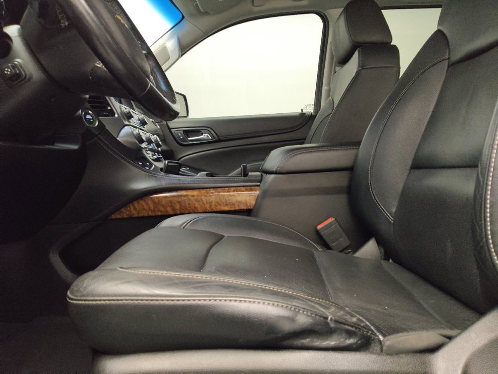 Used 2019 Chevrolet Tahoe Premier AWD/4WD image 17