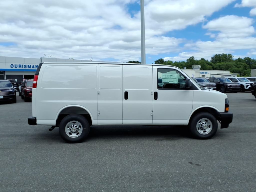 New 2026 Chevrolet Express 2500 w/ Driver Convenience Package RWD image 2