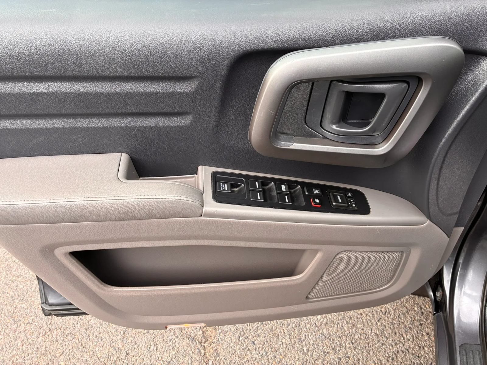 Used 2014 Honda Ridgeline RTL image 14