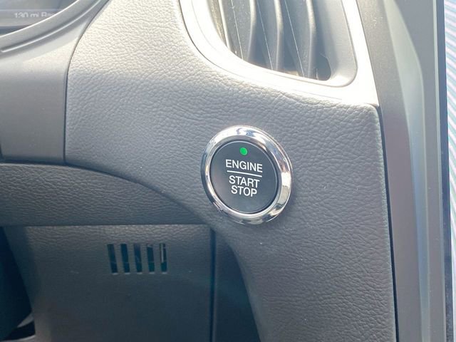 Used 2024 Ford Edge SEL image 17
