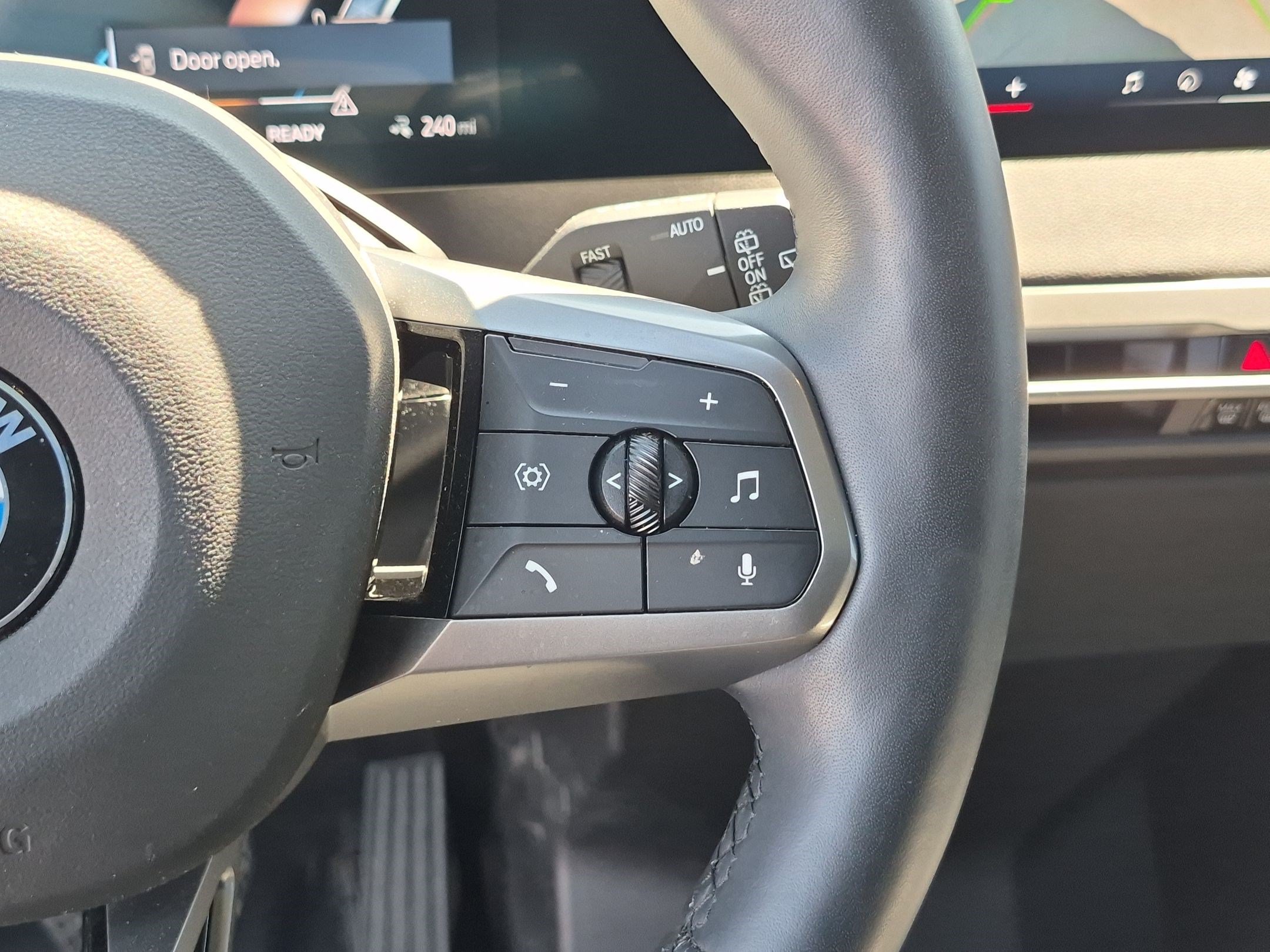 Certified 2025 BMW iX xDrive50 AWD/4WD image 20