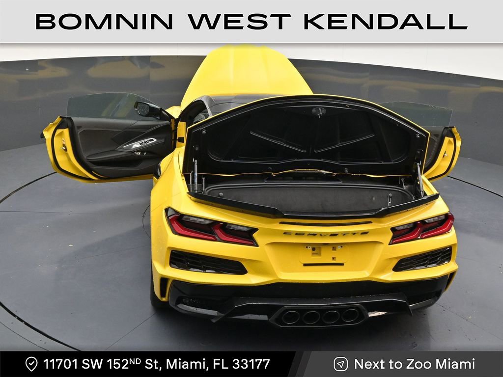 Used 2026 Chevrolet Corvette Z06 image 32