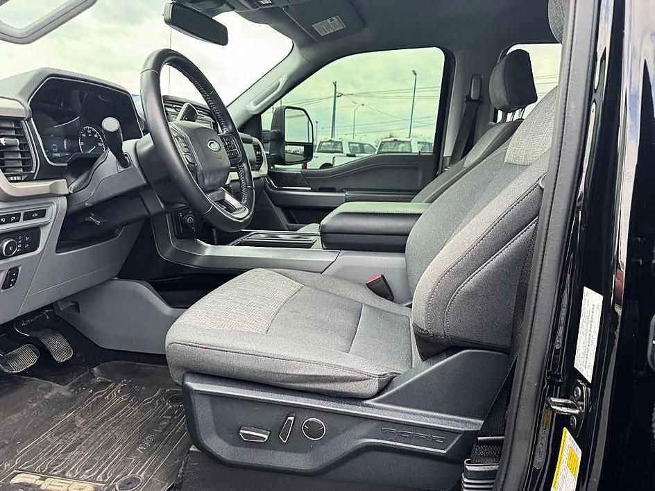 Used 2021 Ford F150 XLT w/ Equipment Group 302A High image 11