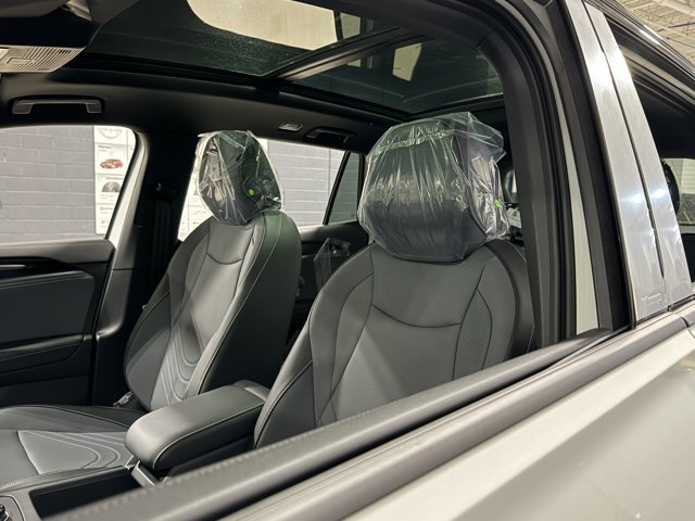 New 2026 Volkswagen Tiguan SE R-Line image 28