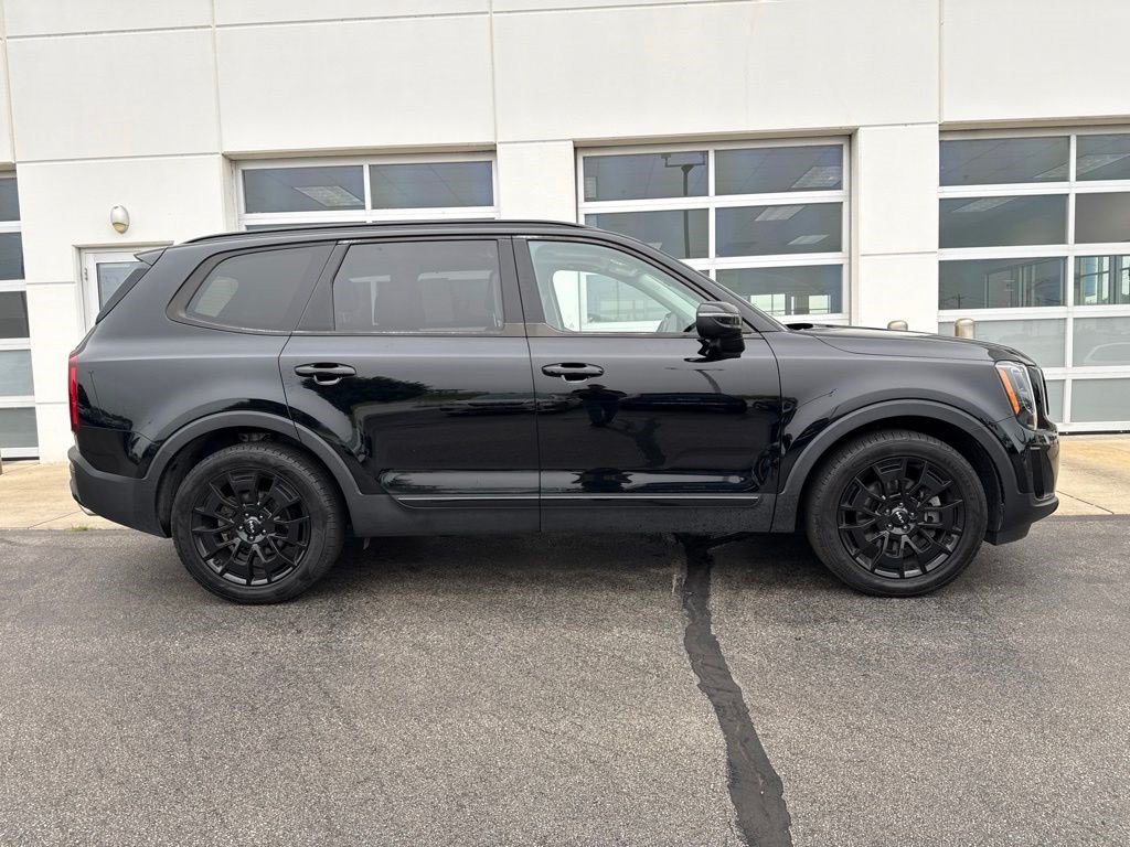 Used 2022 Kia Telluride EX w/ EX Premium Package AWD/4WD image 3