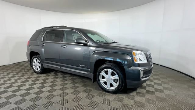 Used 2017 GMC Terrain SLE w/ Convenience Package AWD/4WD image 2