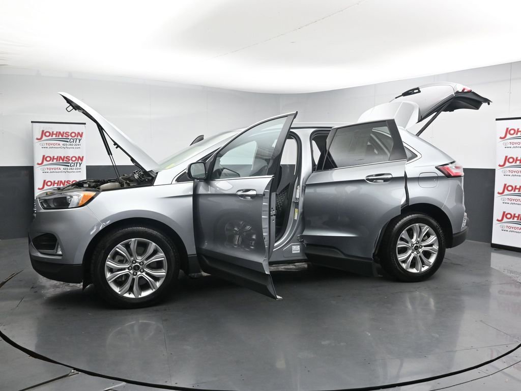 Used 2024 Ford Edge Titanium image 43