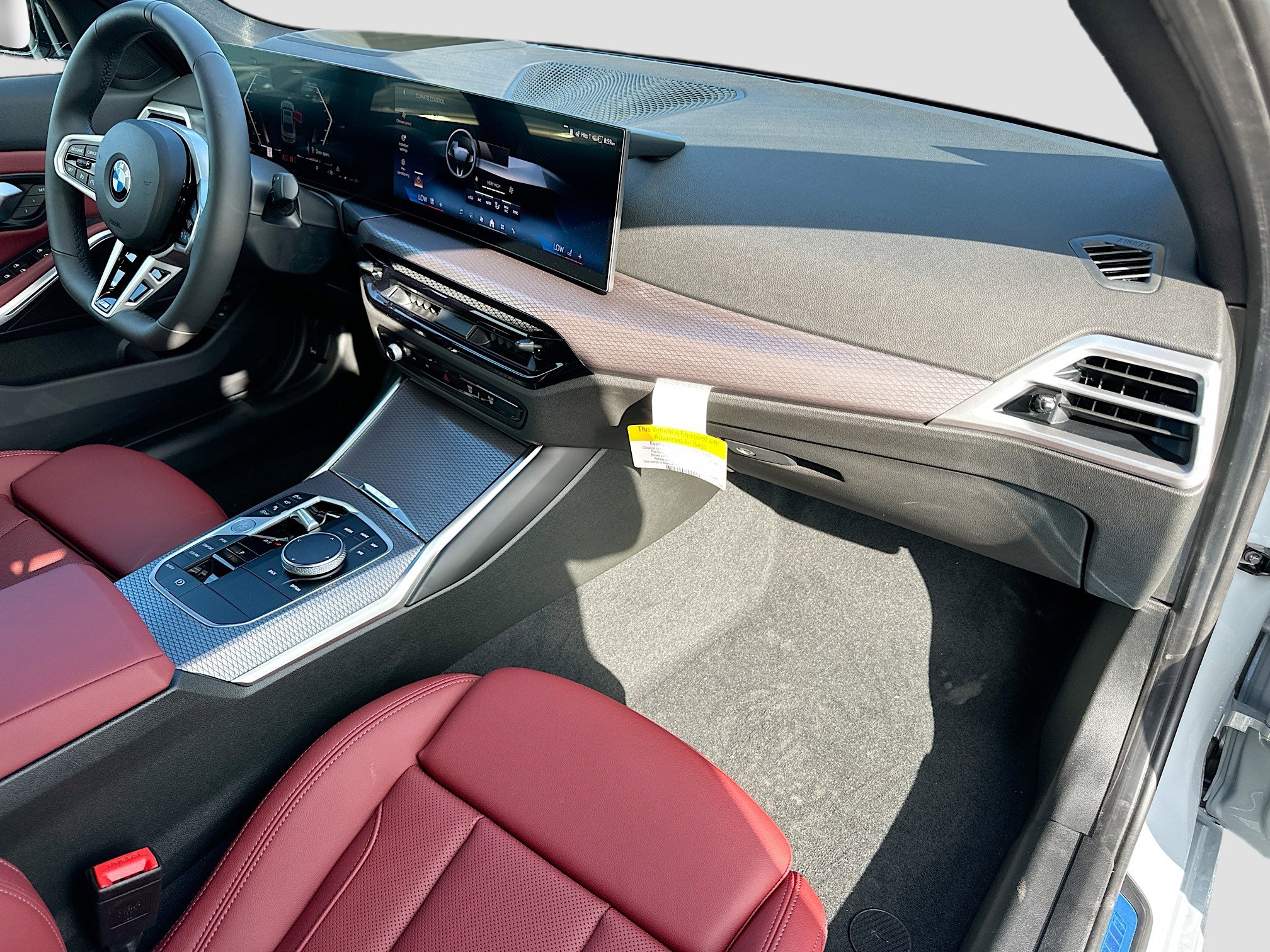 New 2026 BMW 330i Sedan w/ M Sport Package RWD image 24