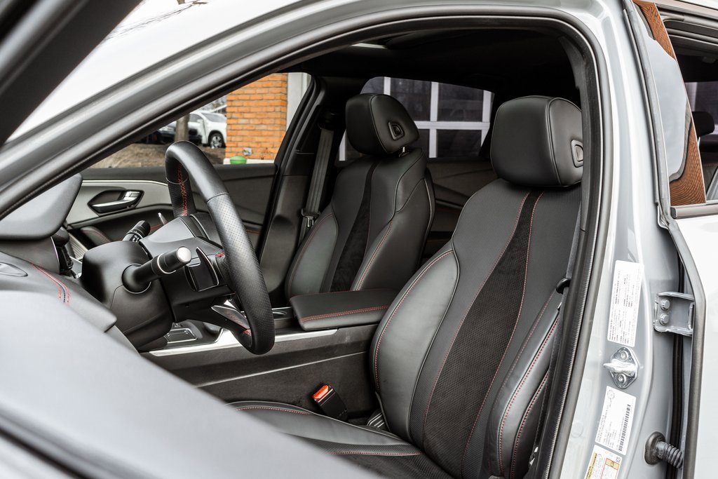 Used 2025 Acura TLX SH-AWD w/ A-SPEC Pkg image 7