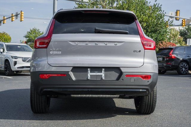 Used 2026 Volvo XC40 B5 Plus w/ Protection Package Premier image 6