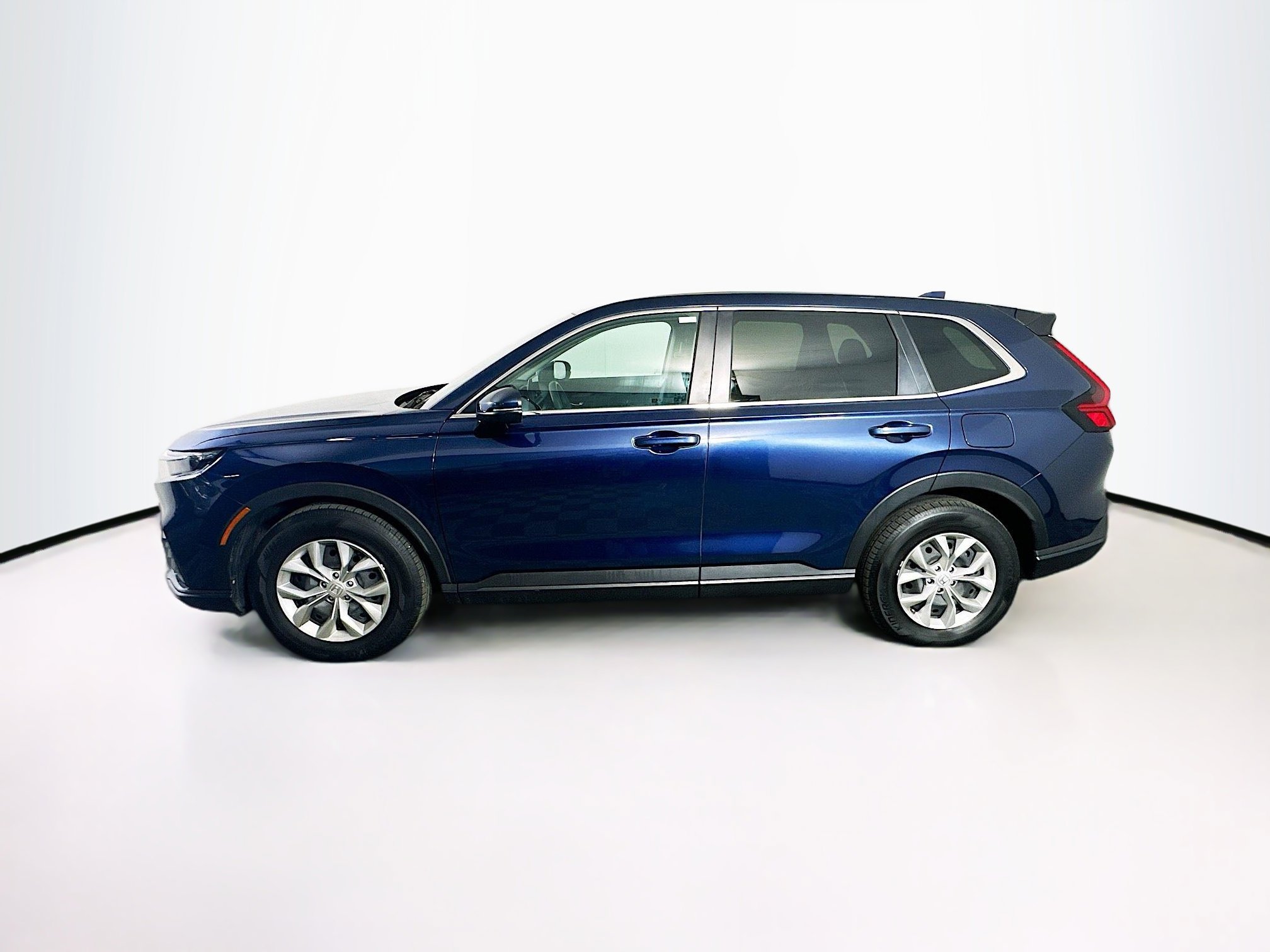 Used 2025 Honda CR-V LX image 4