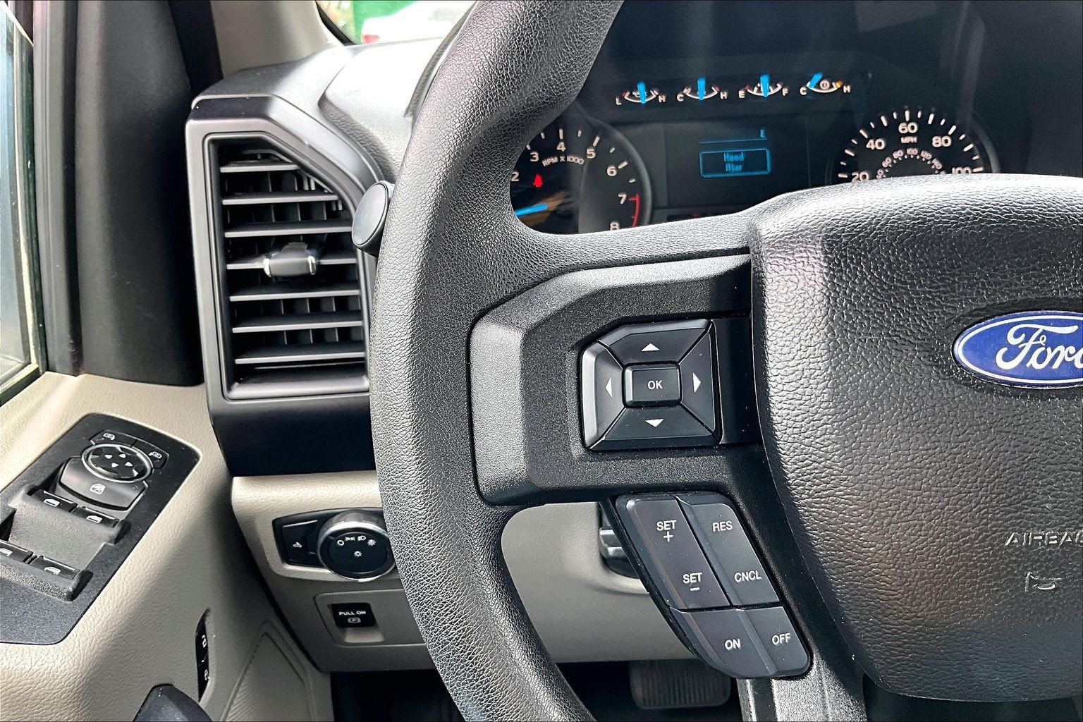 Used 2017 Ford F150 XL w/ XL Power Equipment Group AWD/4WD image 19