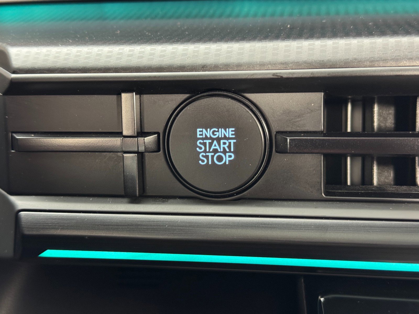 Used 2024 Hyundai Santa Fe Calligraphy image 24