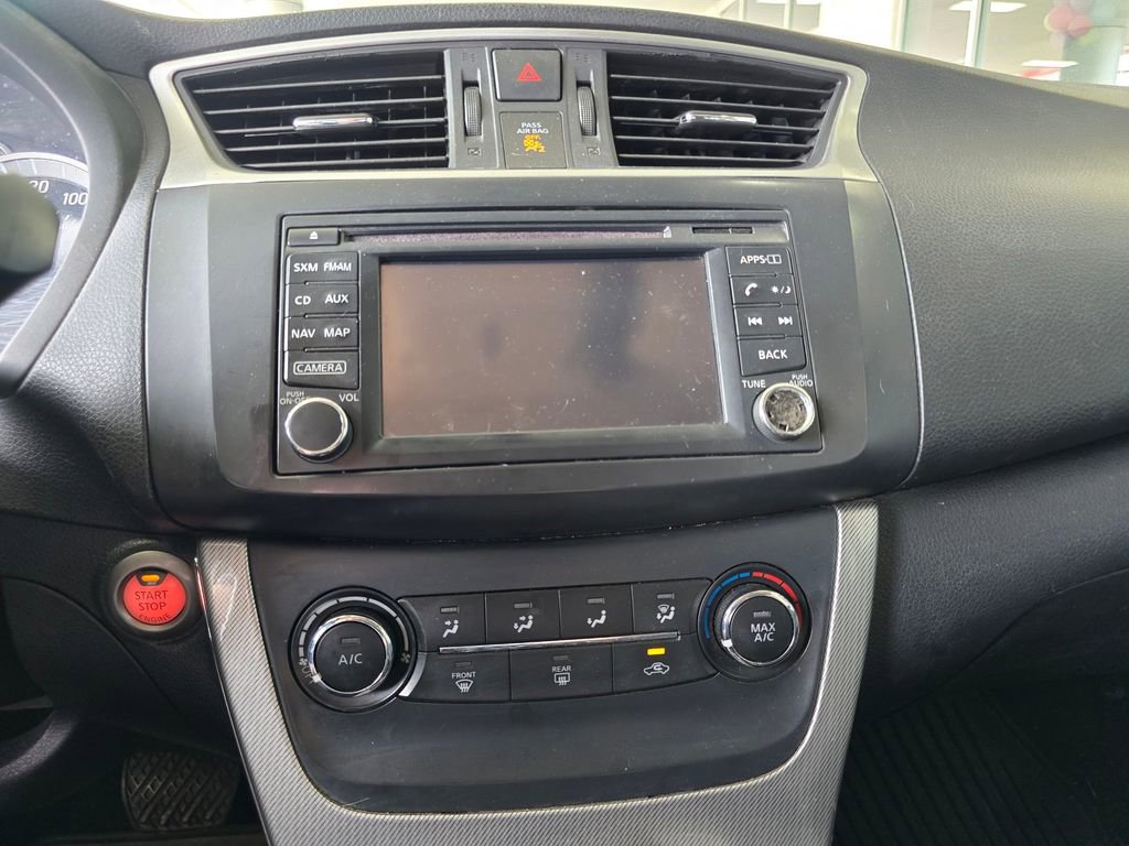 Used 2015 Nissan Sentra SR w/ SR Premium Package image 26
