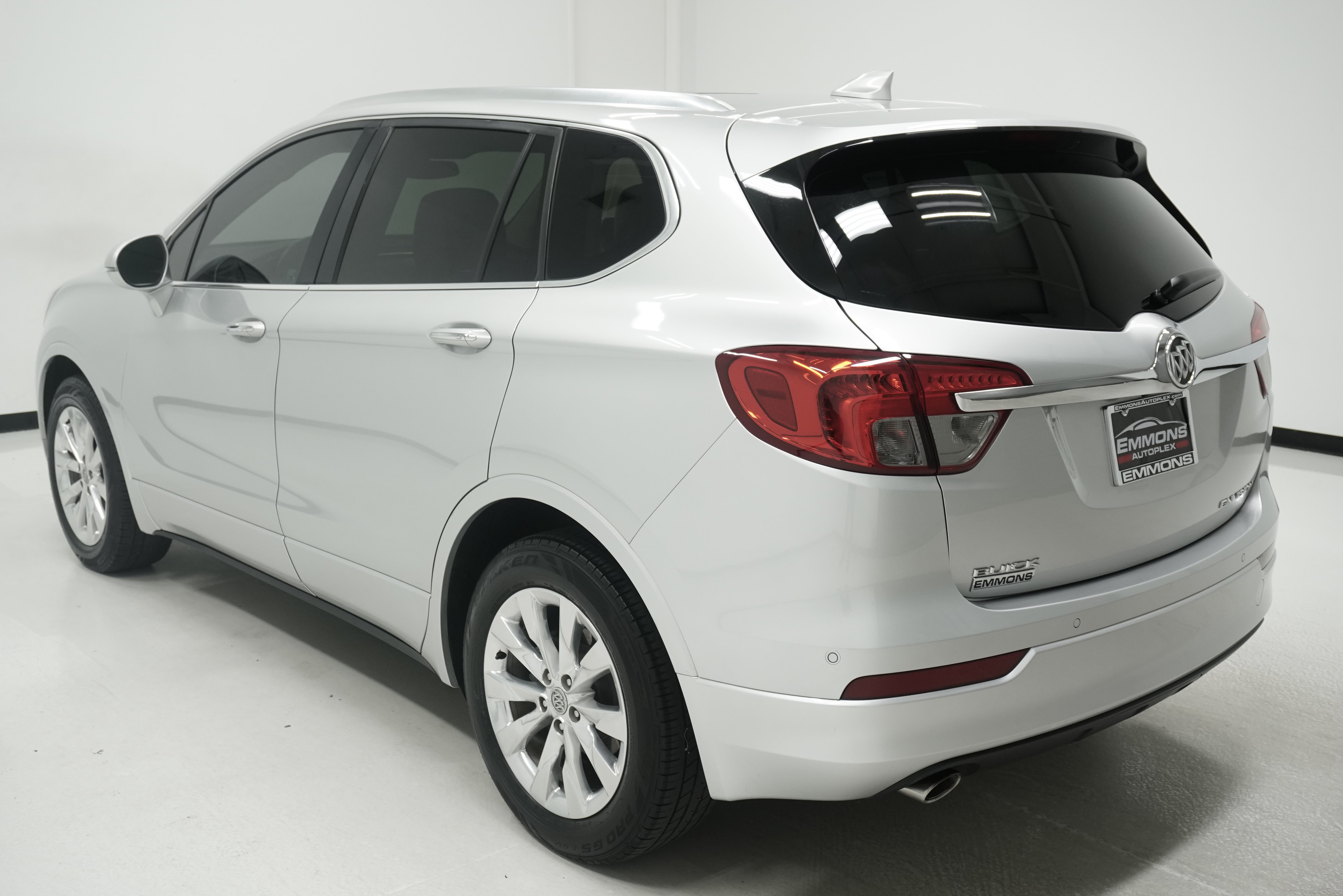 Used 2017 Buick Envision Essence FWD image 6