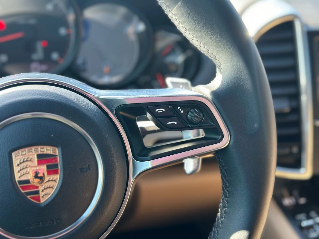 Used 2015 Porsche Cayenne Diesel image 38