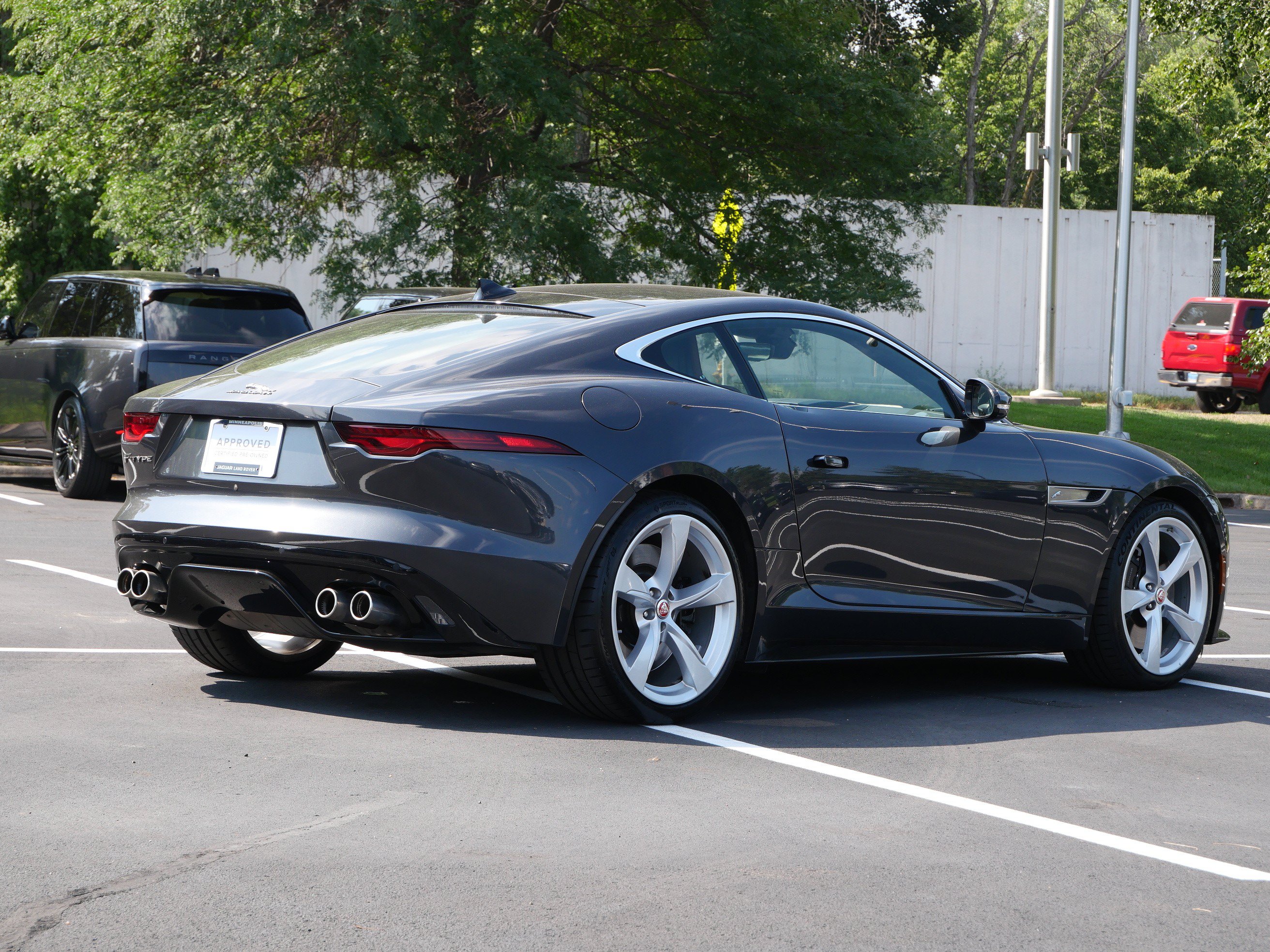 Certified 2023 Jaguar F-TYPE R-Dynamic AWD/4WD image 5