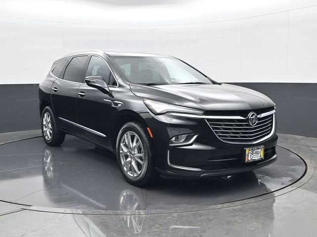 Used 2023 Buick Enclave Premium w/ Experience Buick Package image 3