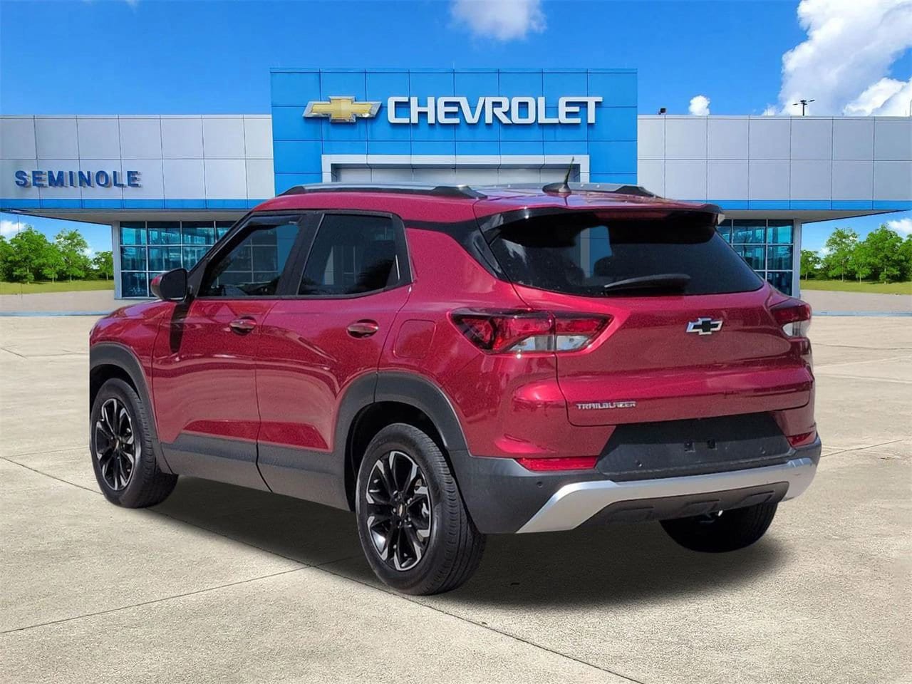 Used 2021 Chevrolet TrailBlazer LT w/ Sun and Liftgate Package FWD image 3