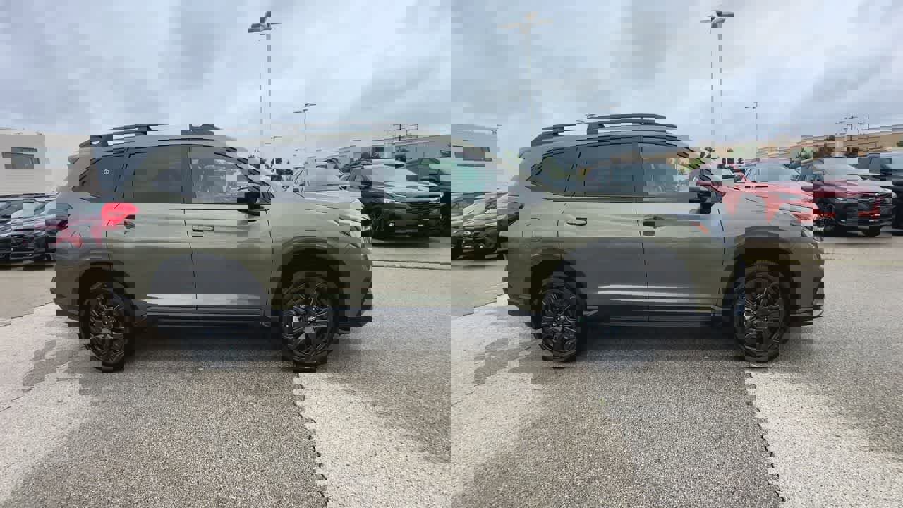 New 2025 Subaru Ascent Bronze Edition image 9