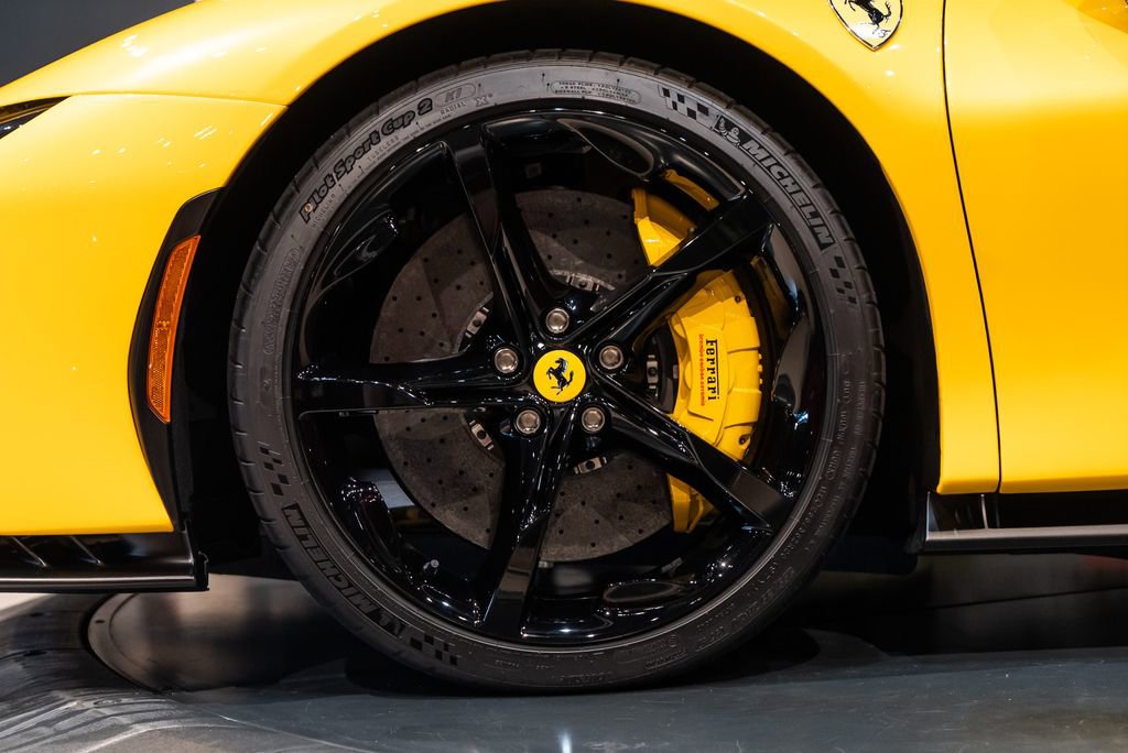 Certified 2025 Ferrari SF90 Spider AWD/4WD image 13