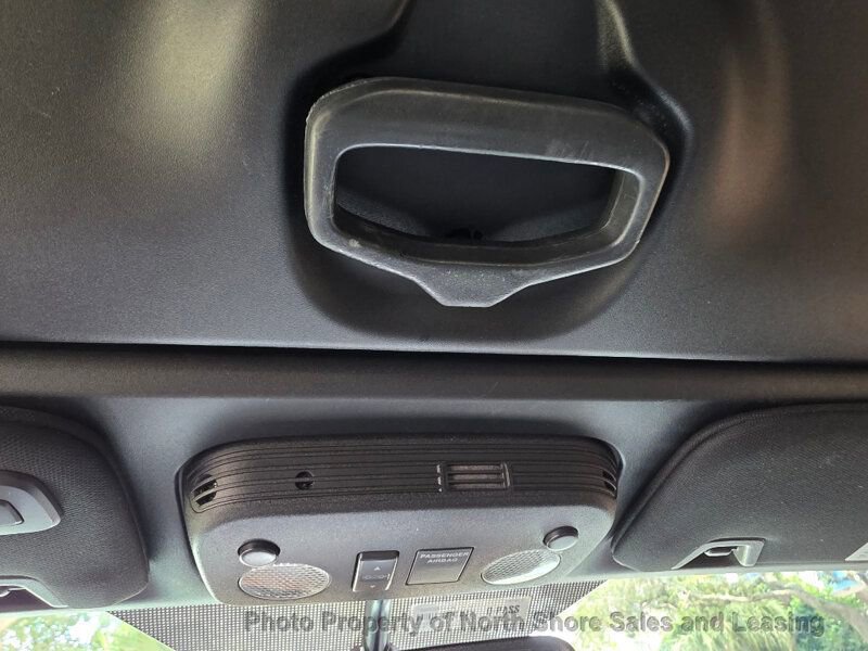 Used 2015 Ford Mustang Premium image 30