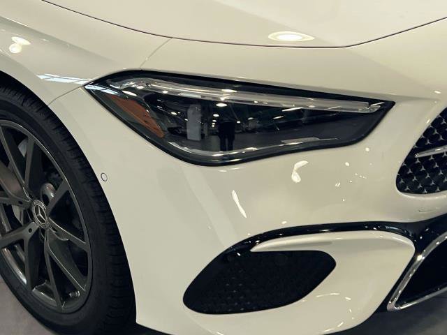 Used 2024 Mercedes-Benz CLE 300 4MATIC Coupe image 7