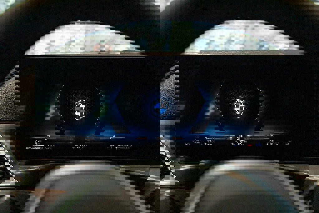 New 2026 BMW 330i xDrive Sedan w/ M Sport Package image 27