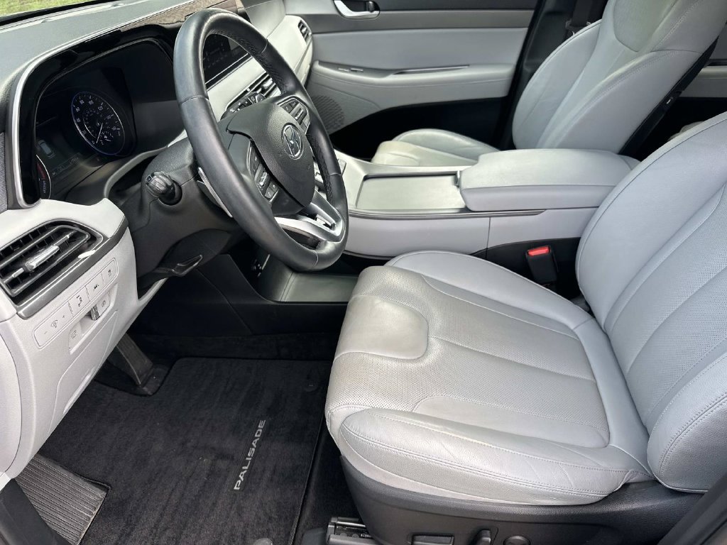 Used 2021 Hyundai Palisade SEL FWD image 14