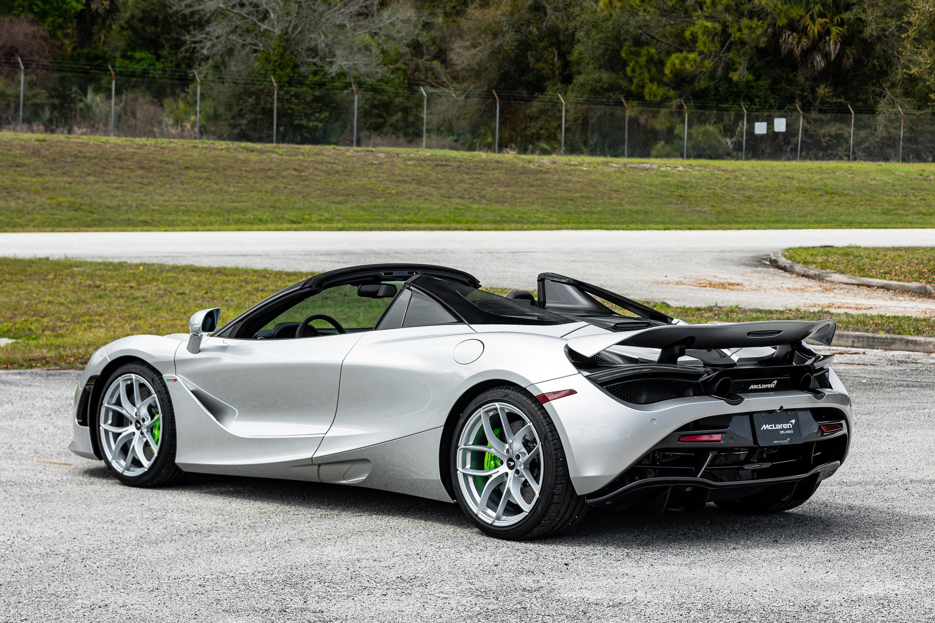 Used 2020 McLaren 720S Luxury RWD image 13