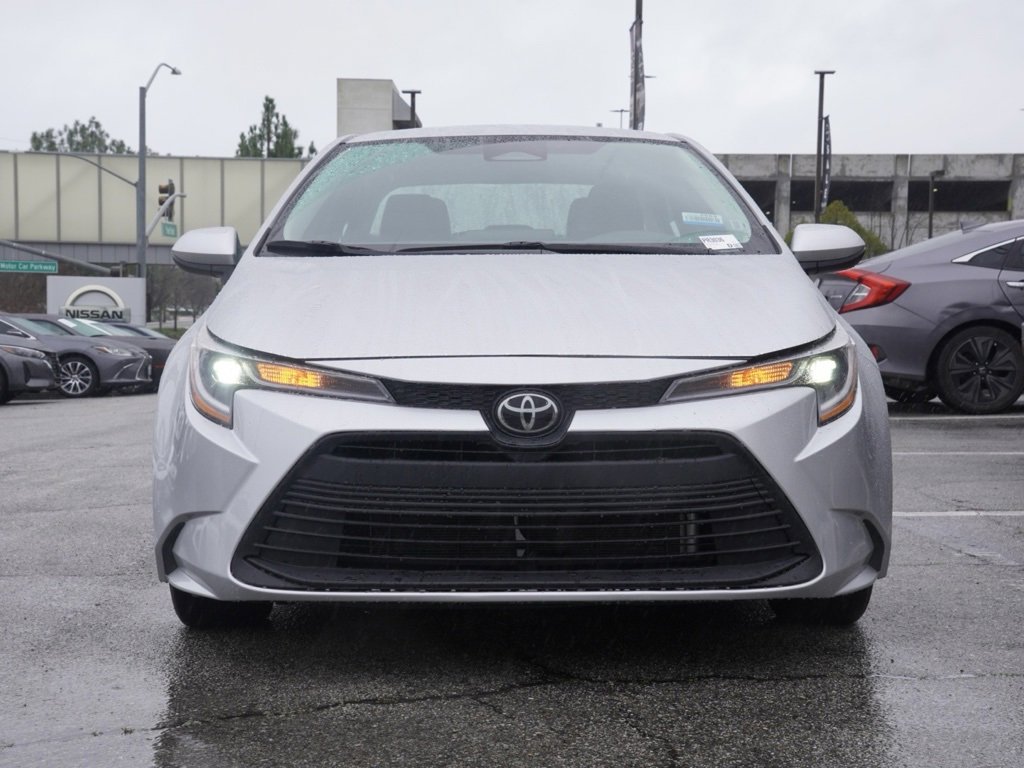 Used 2024 Toyota Corolla LE image 6