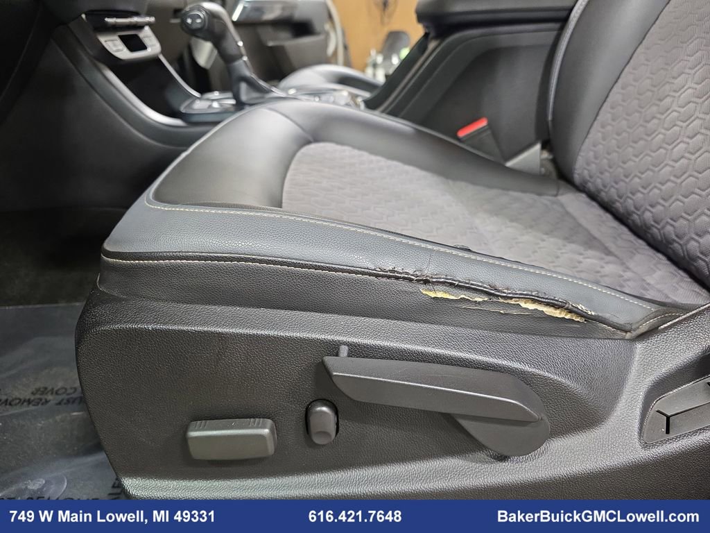 Used 2015 Chevrolet Colorado Z71 image 26