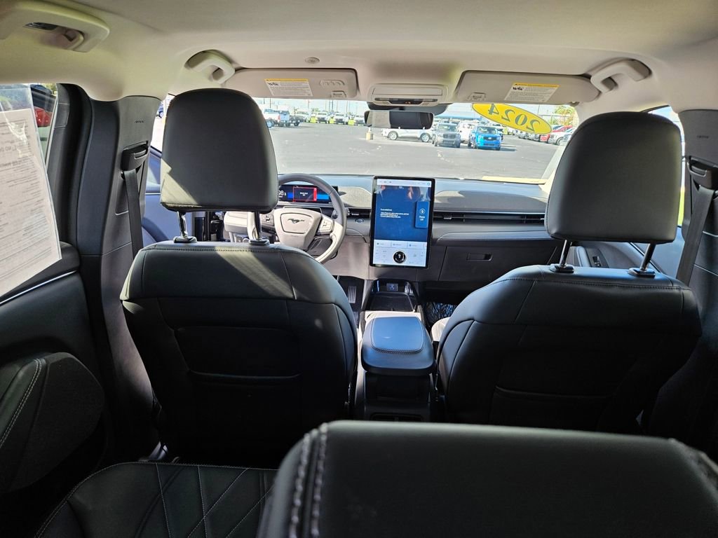 Used 2024 Ford Mustang Mach-E Select image 27