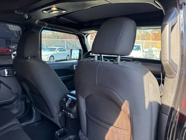 Used 2021 Jeep Wrangler Unlimited Sport image 27