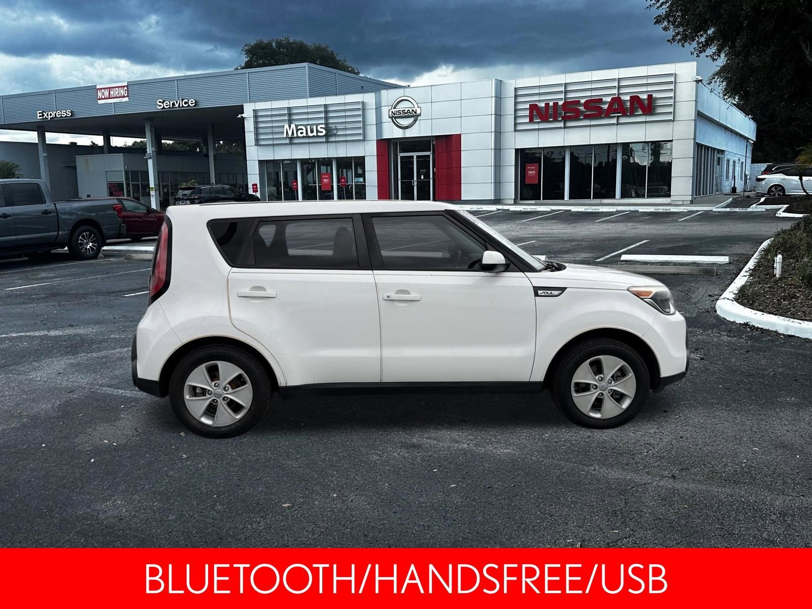 Used 2016 Kia Soul Base image 3