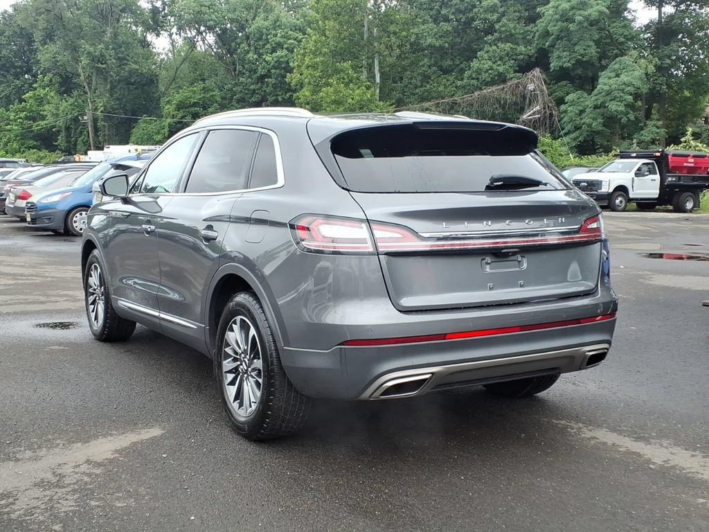 Used 2023 Lincoln Nautilus AWD w/ Premium Package image 3