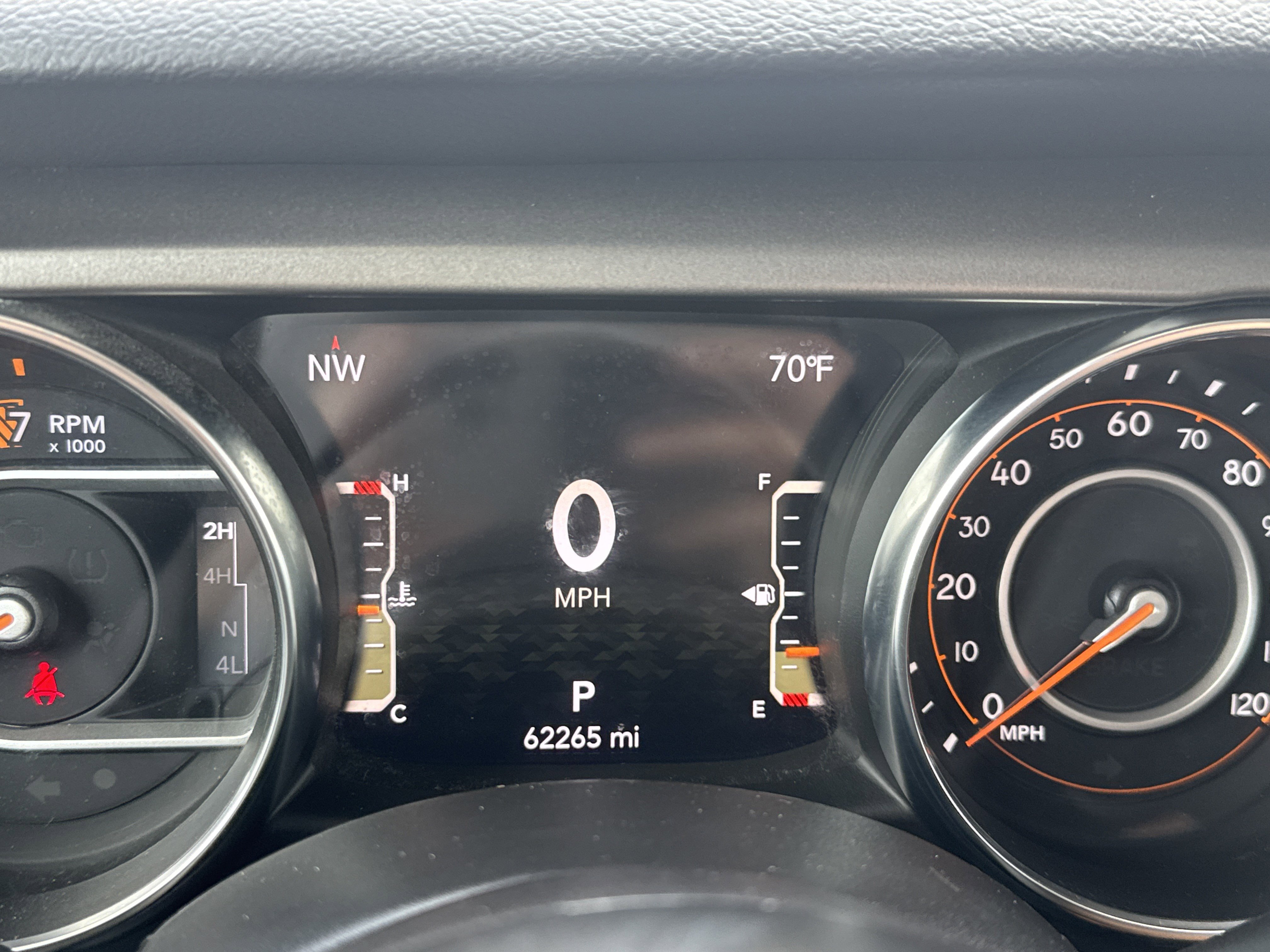 Used 2023 Jeep Gladiator Sport image 10
