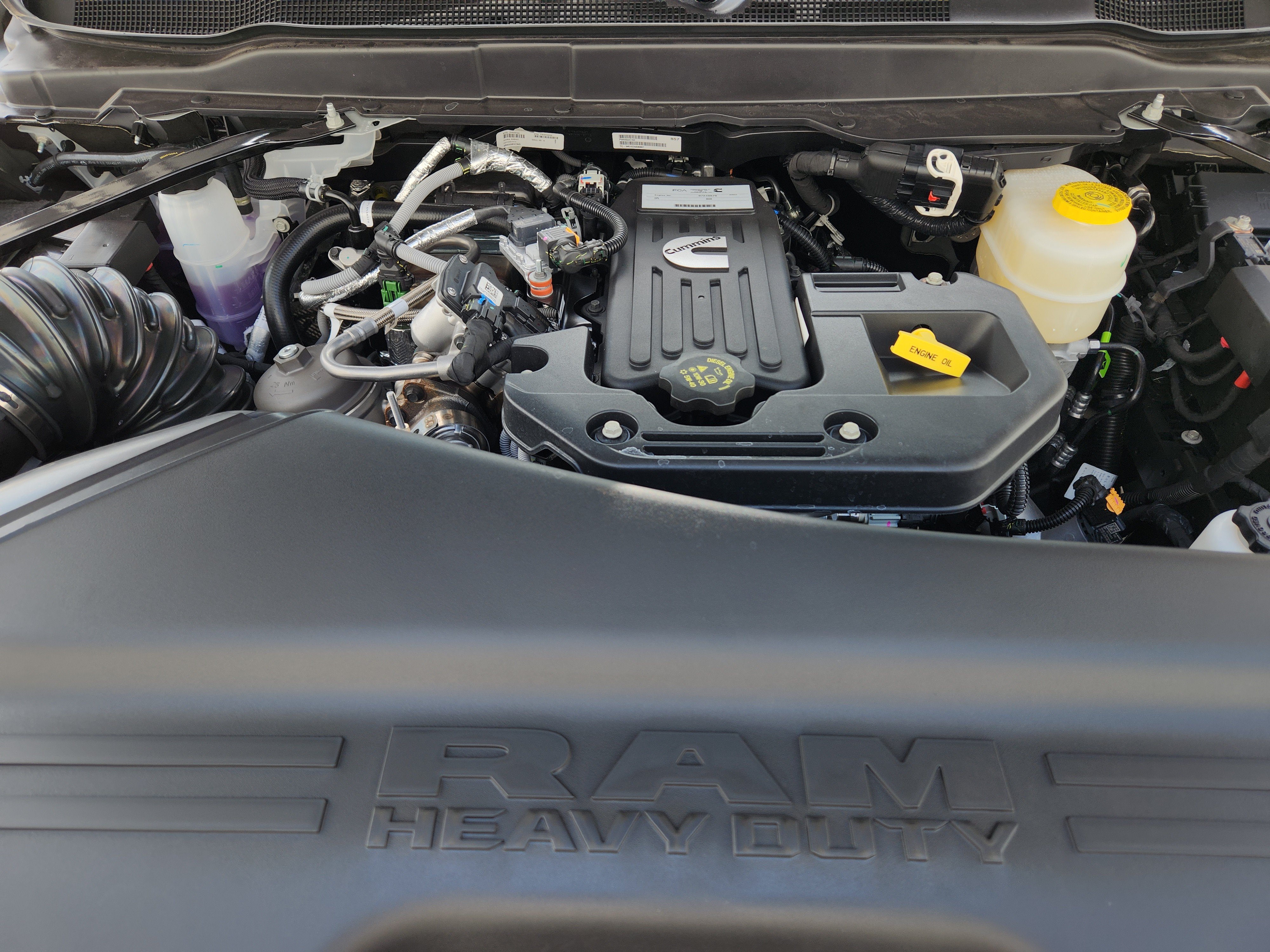 New 2026 RAM 3500 Tradesman AWD/4WD image 23