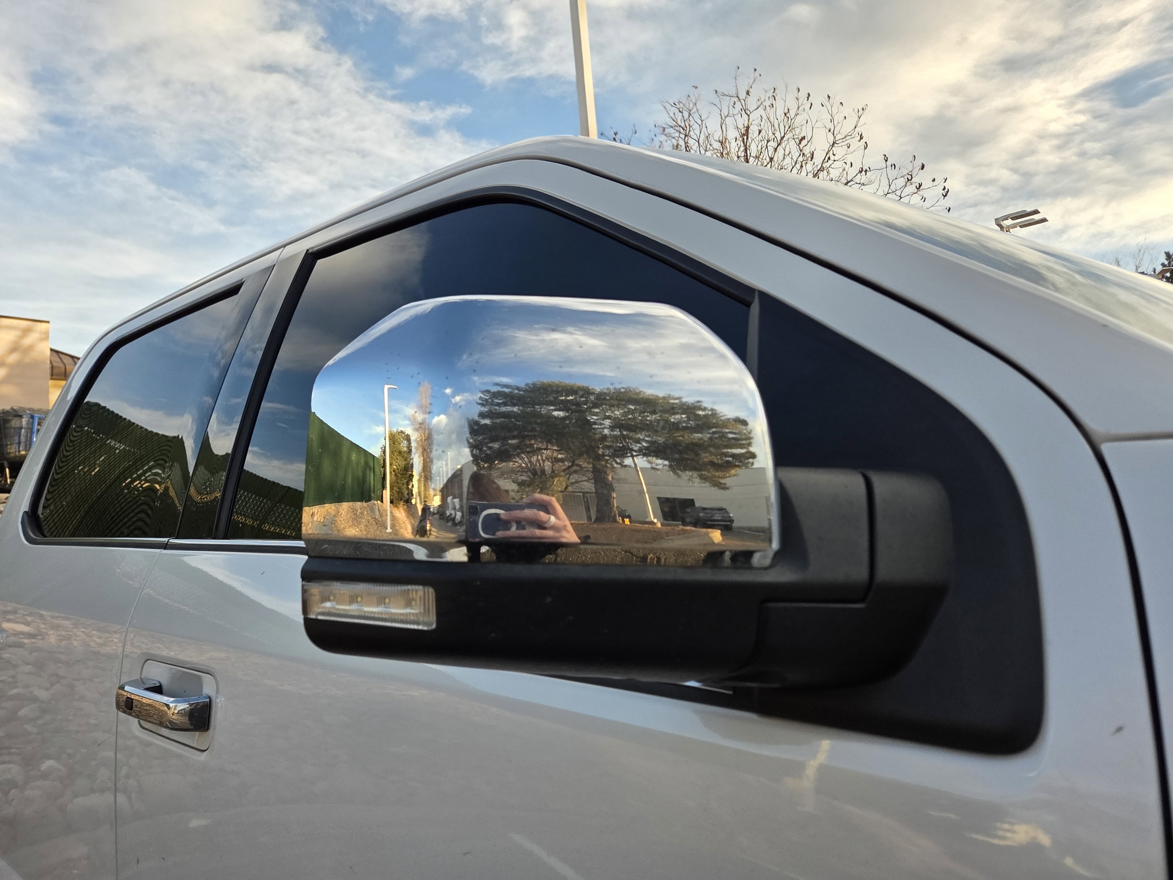 Used 2016 Ford F150 Platinum w/ Equipment Group 701A Luxury image 13