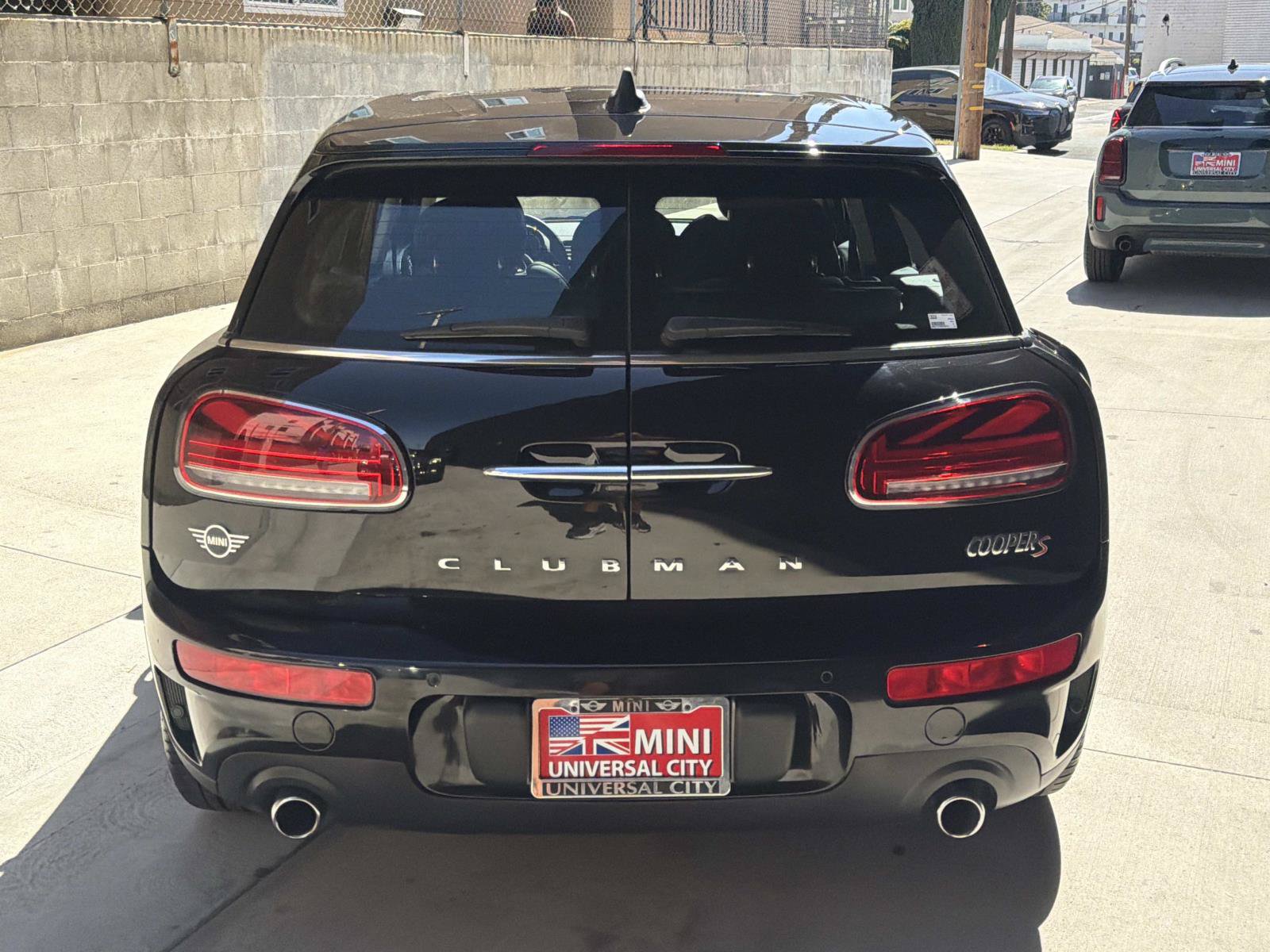 Used 2021 MINI Cooper Clubman S w/ Storage Package FWD image 5
