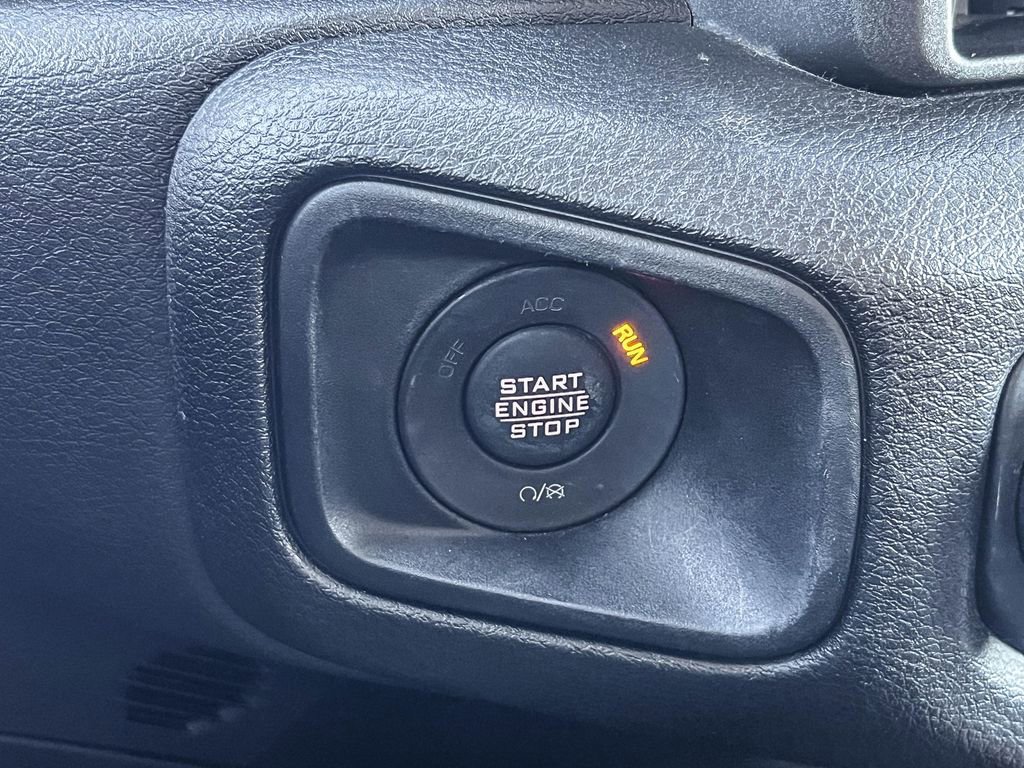 Used 2024 Jeep Wrangler Unlimited image 24