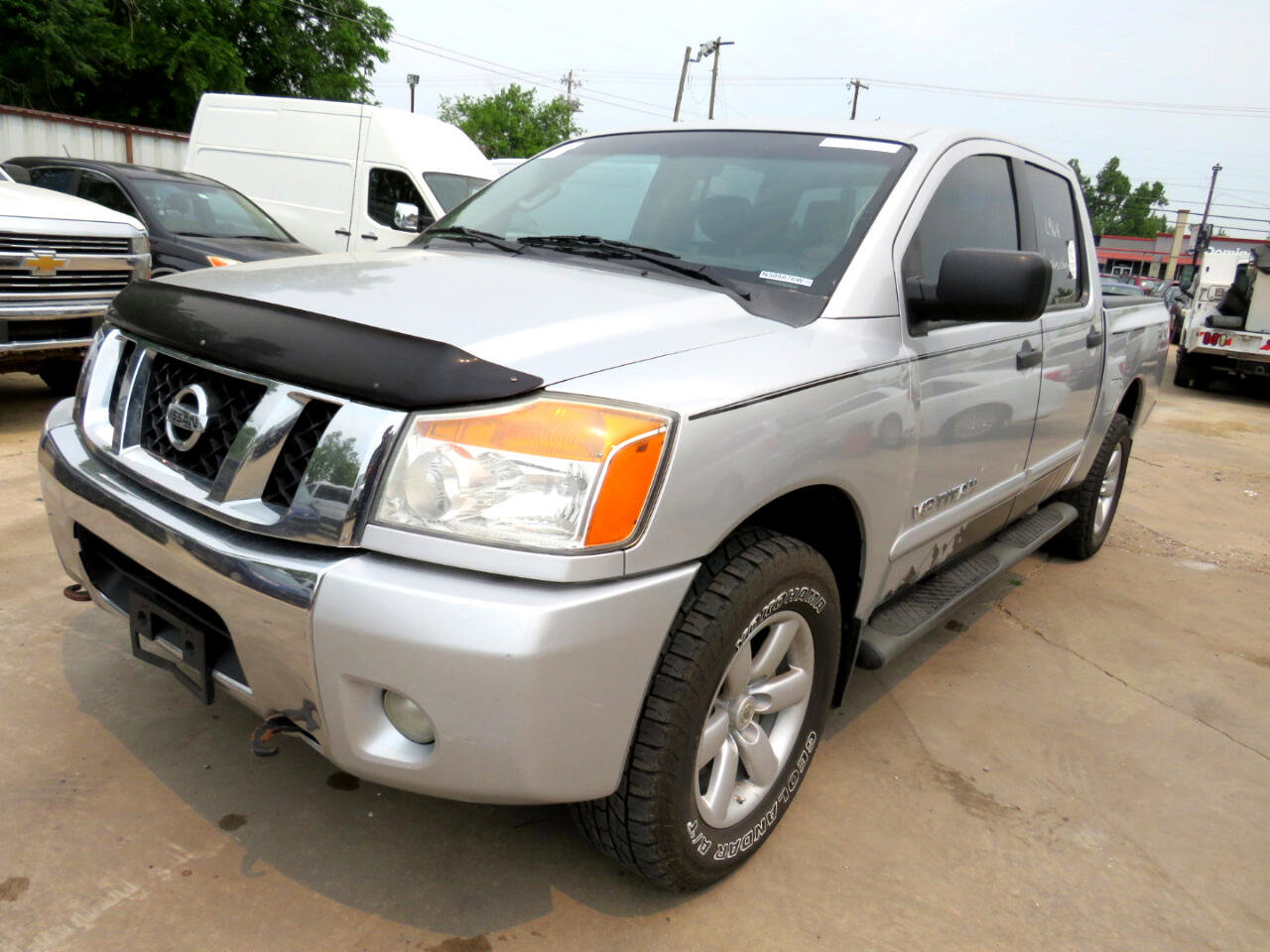 Used 2015 Nissan Titan SV w/ Tow Package