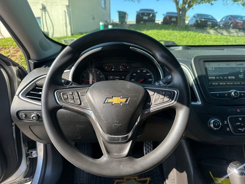 Used 2016 Chevrolet Malibu LS image 14